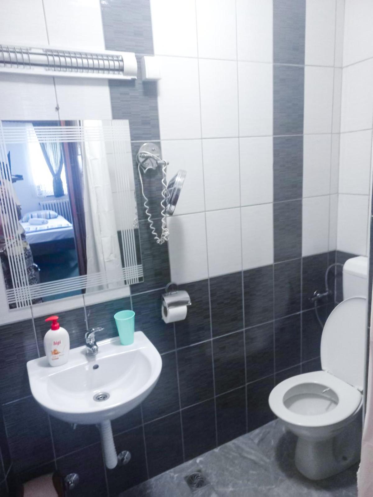 Boutique Villa 84 Сараево Екстериор снимка