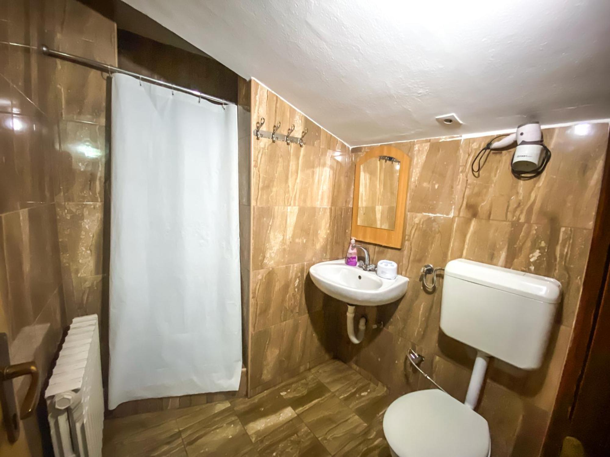 Boutique Villa 84 Сараево Екстериор снимка